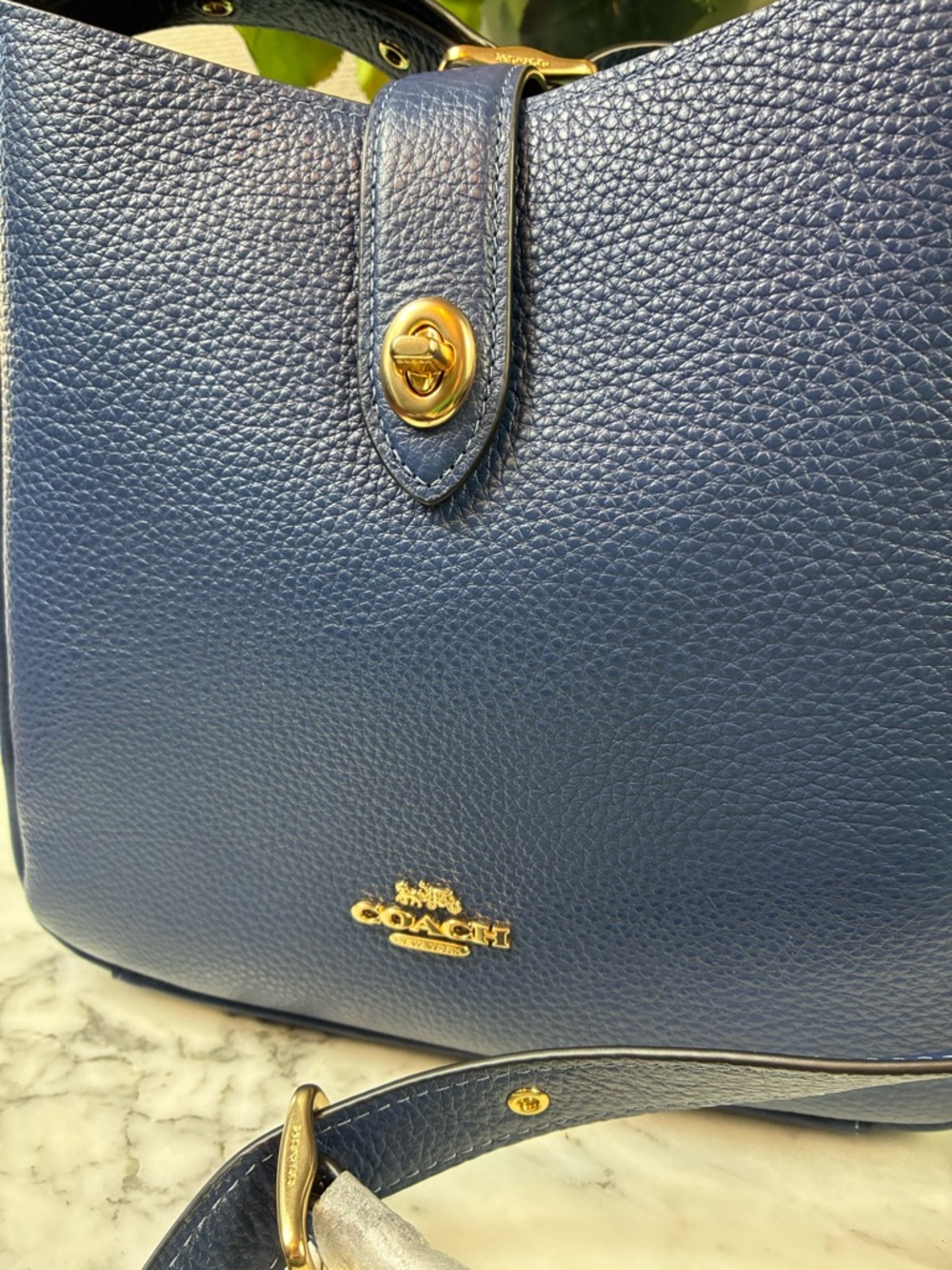 Coach CW002 Hadley Pebbled Leather Deep Blue Turnlock File Bag - NWT $325 Retail - Picture 2 of 9